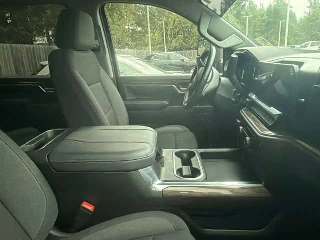 Used 2024 Chevrolet Silverado 2500 LT w/ All Star Edition AWD/4WD image 12
