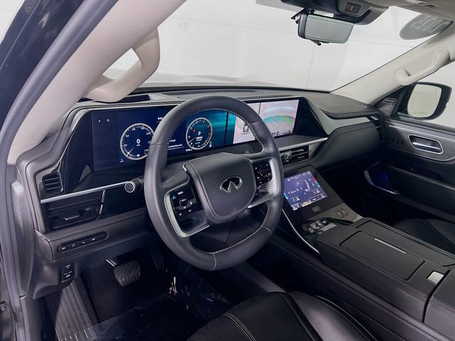 Used 2025 INFINITI QX80 Sensory AWD/4WD image 11