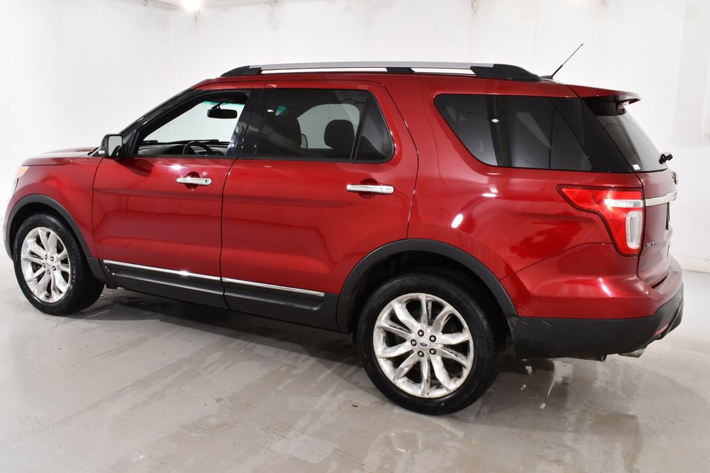 Used 2014 Ford Explorer XLT w/ Equipment Group 202A image 15