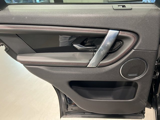 Used 2023 Land Rover Discovery Sport S R-Dynamic image 35