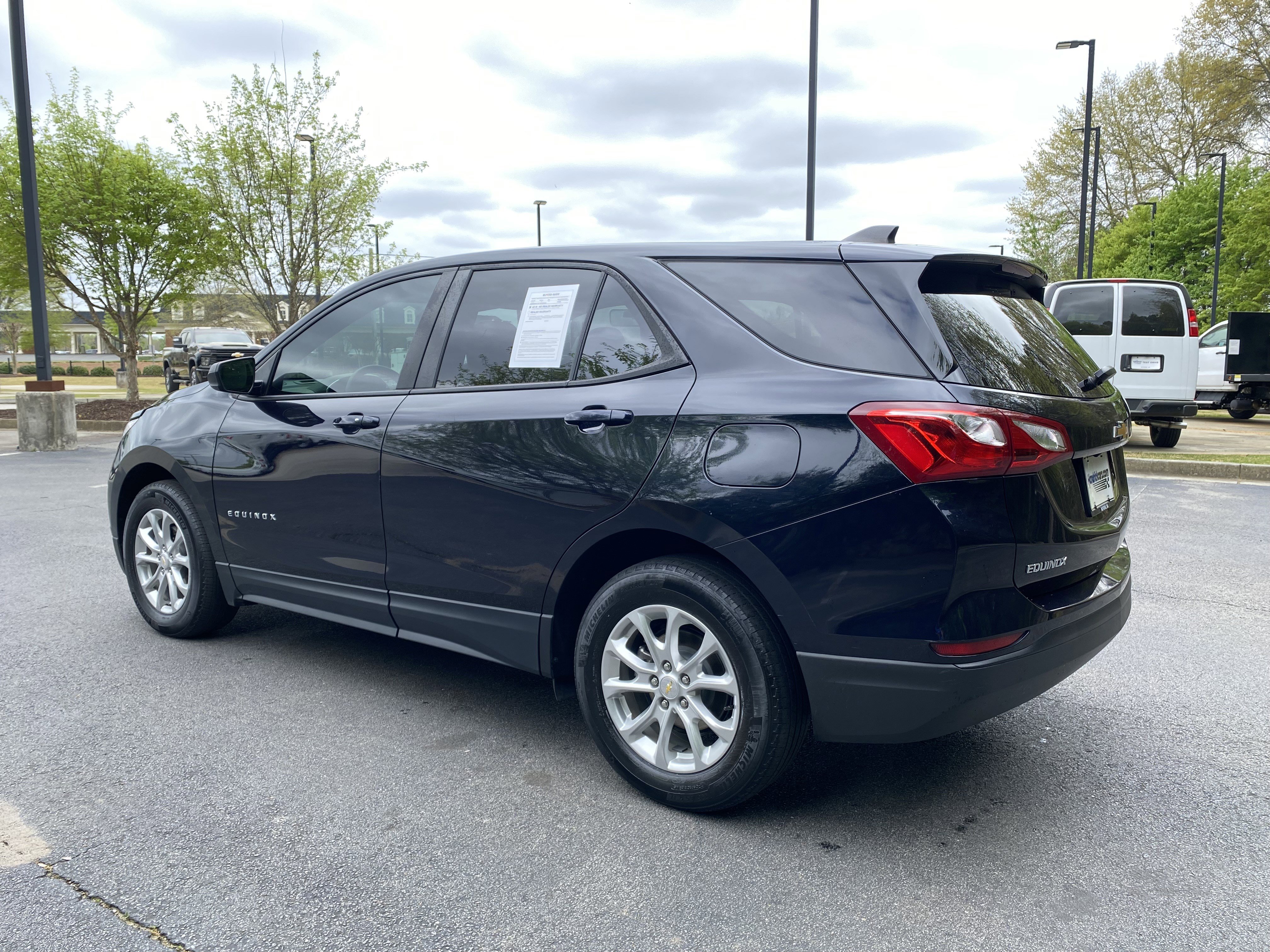 Used 2021 Chevrolet Equinox LS w/ LS Convenience Package image 7