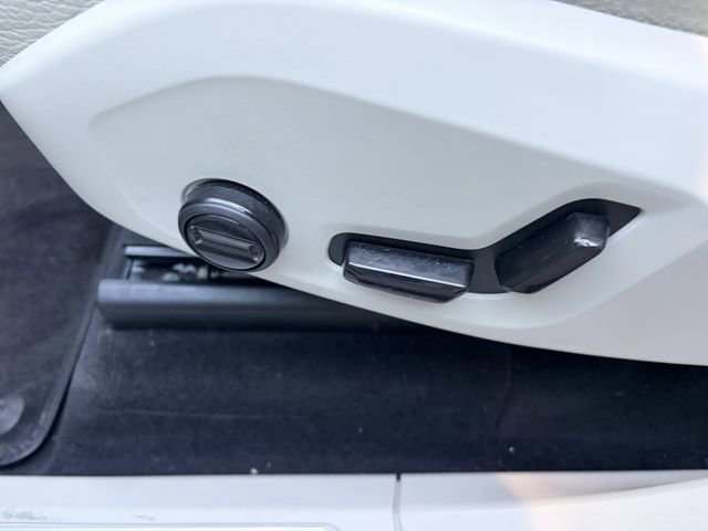 Used 2023 Volvo XC90 B6 Core AWD/4WD image 8