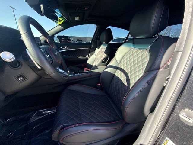 Used 2025 Genesis G70 3.3T Advanced w/ Sport Prestige Package image 11