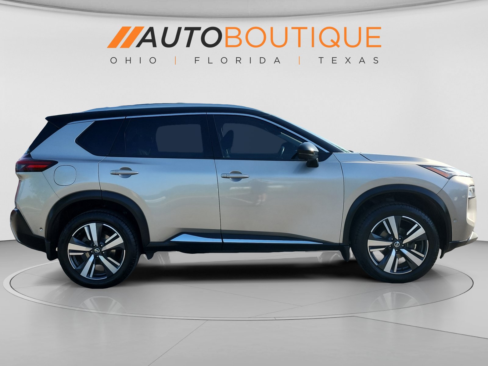 Used 2021 Nissan Rogue Platinum AWD/4WD image 6