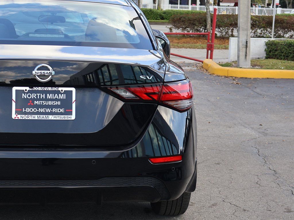Used 2023 Nissan Sentra SV image 13