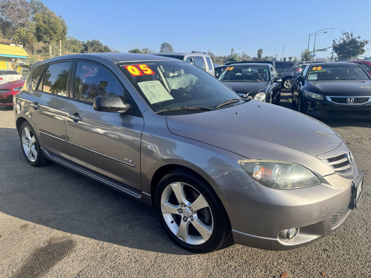 Used 2005 MAZDA MAZDA3 s w/ Moonroof & 6-CD Pkg