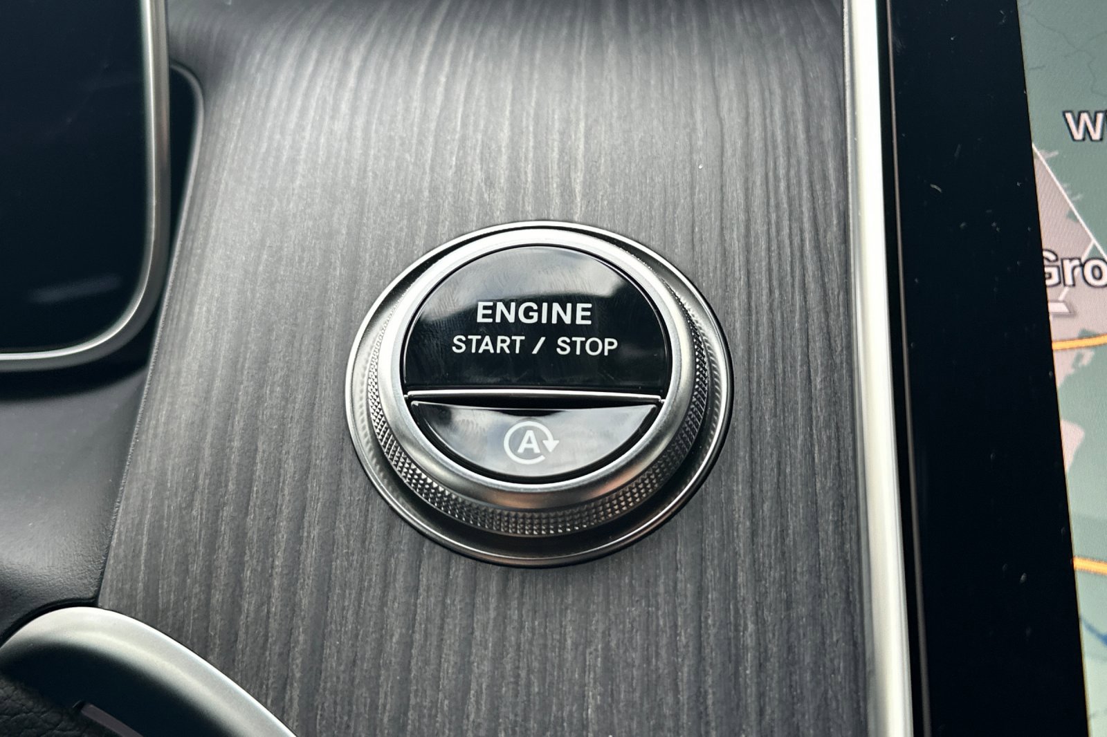 New 2026 Mercedes-Benz GLC 300 4MATIC image 23