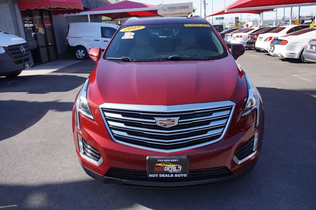 Used 2017 Cadillac XT5 Luxury w/ Driver Awareness Package AWD/4WD image 12