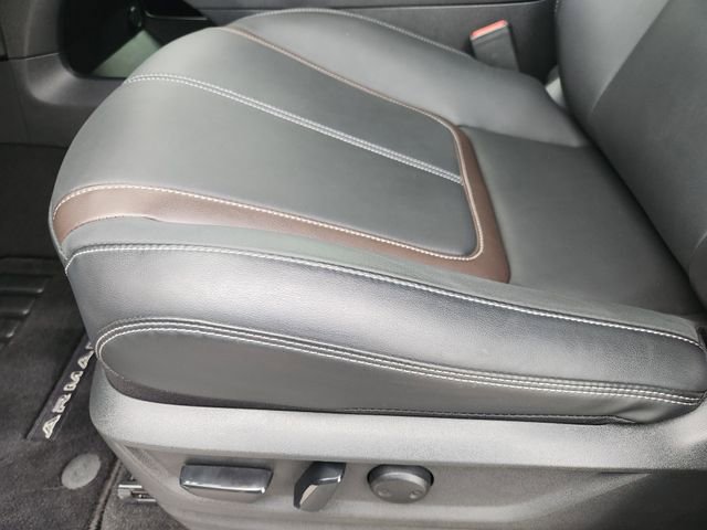 Certified 2025 Nissan Armada SL w/ Captain's Chari Seat Package image 21