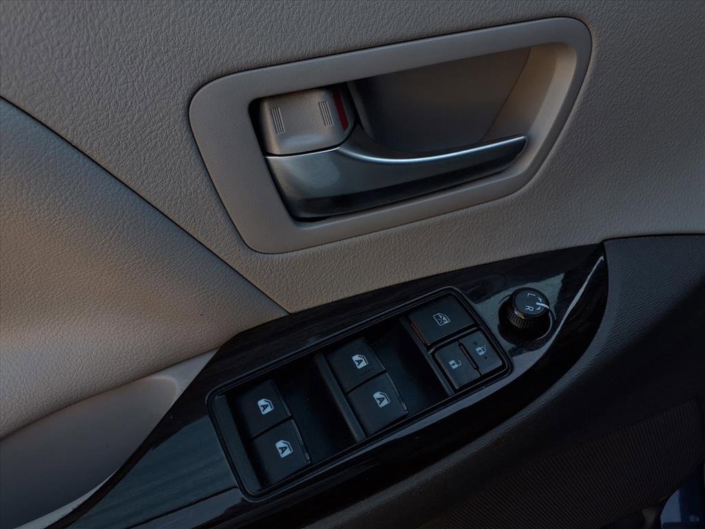 Certified 2020 Toyota Sienna XLE image 16