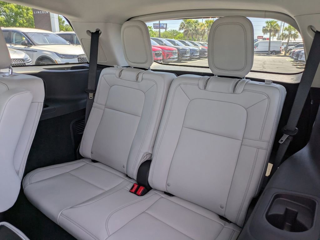 New 2026 Lincoln Aviator Reserve RWD image 14
