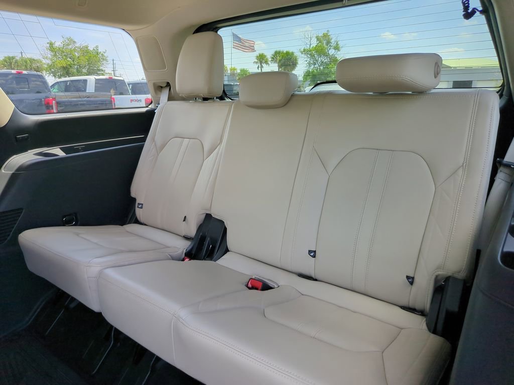 Certified 2022 Ford Expedition Platinum RWD image 20