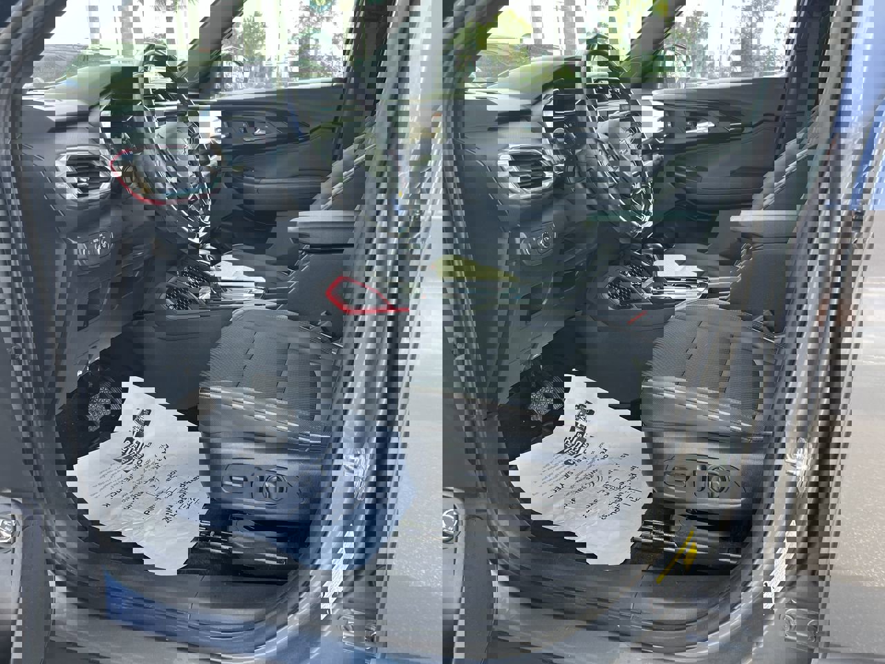 Used 2021 Chevrolet TrailBlazer RS w/ Sun and Liftgate Package image 16