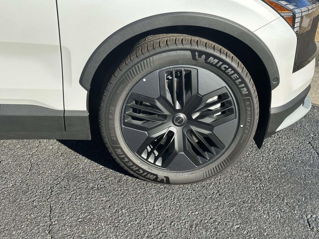 New 2026 Volvo EX30 Cross Country Ultra w/ Protection Package Premier AWD/4WD image 23