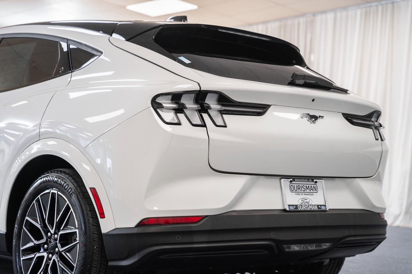 Certified 2025 Ford Mustang Mach-E Premium image 6