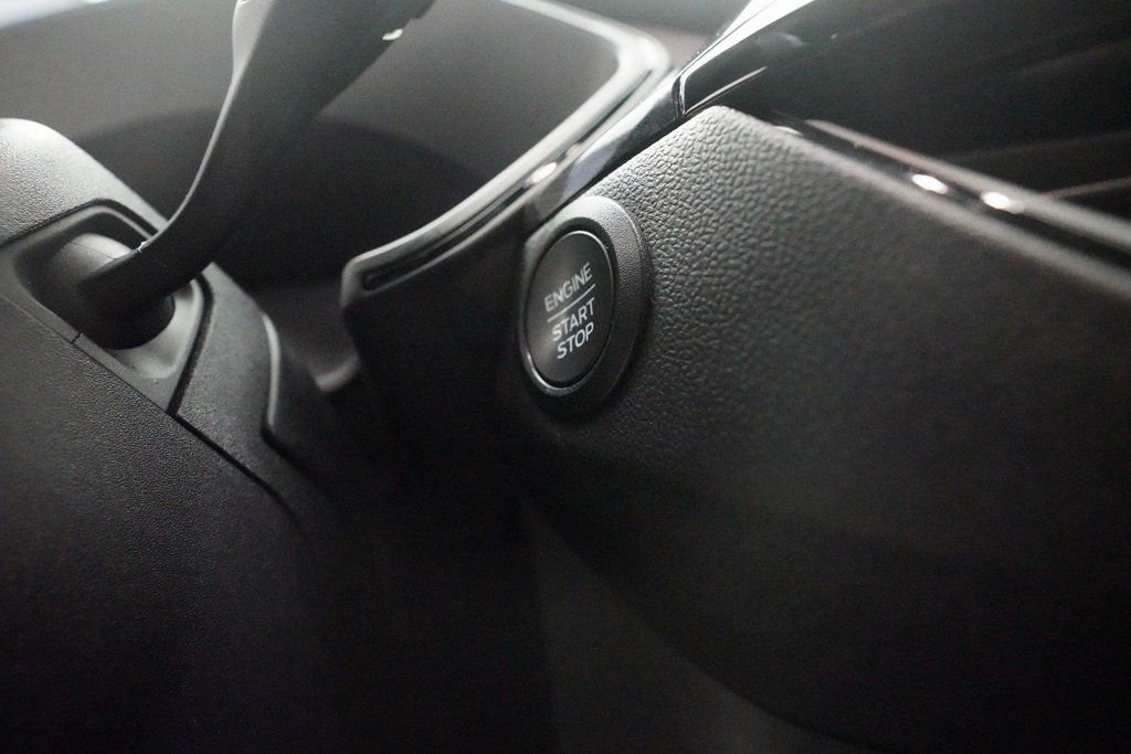 Used 2025 Ford Escape ST-Line image 30