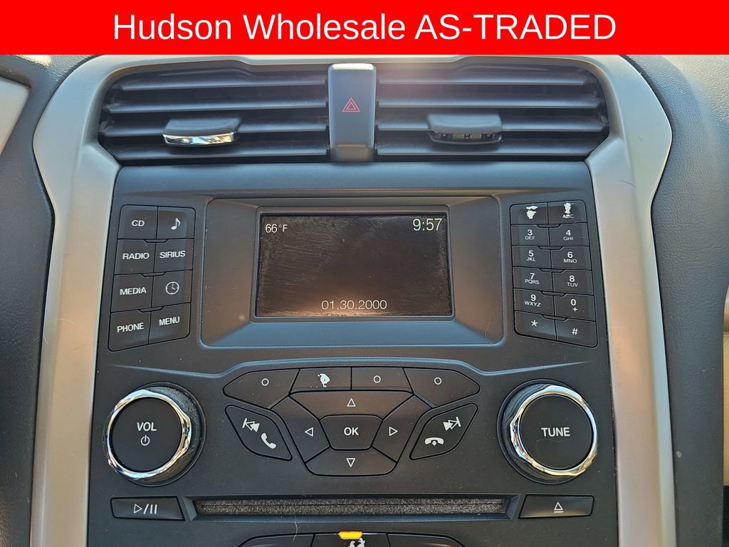 Used 2014 Ford Fusion SE FWD image 23
