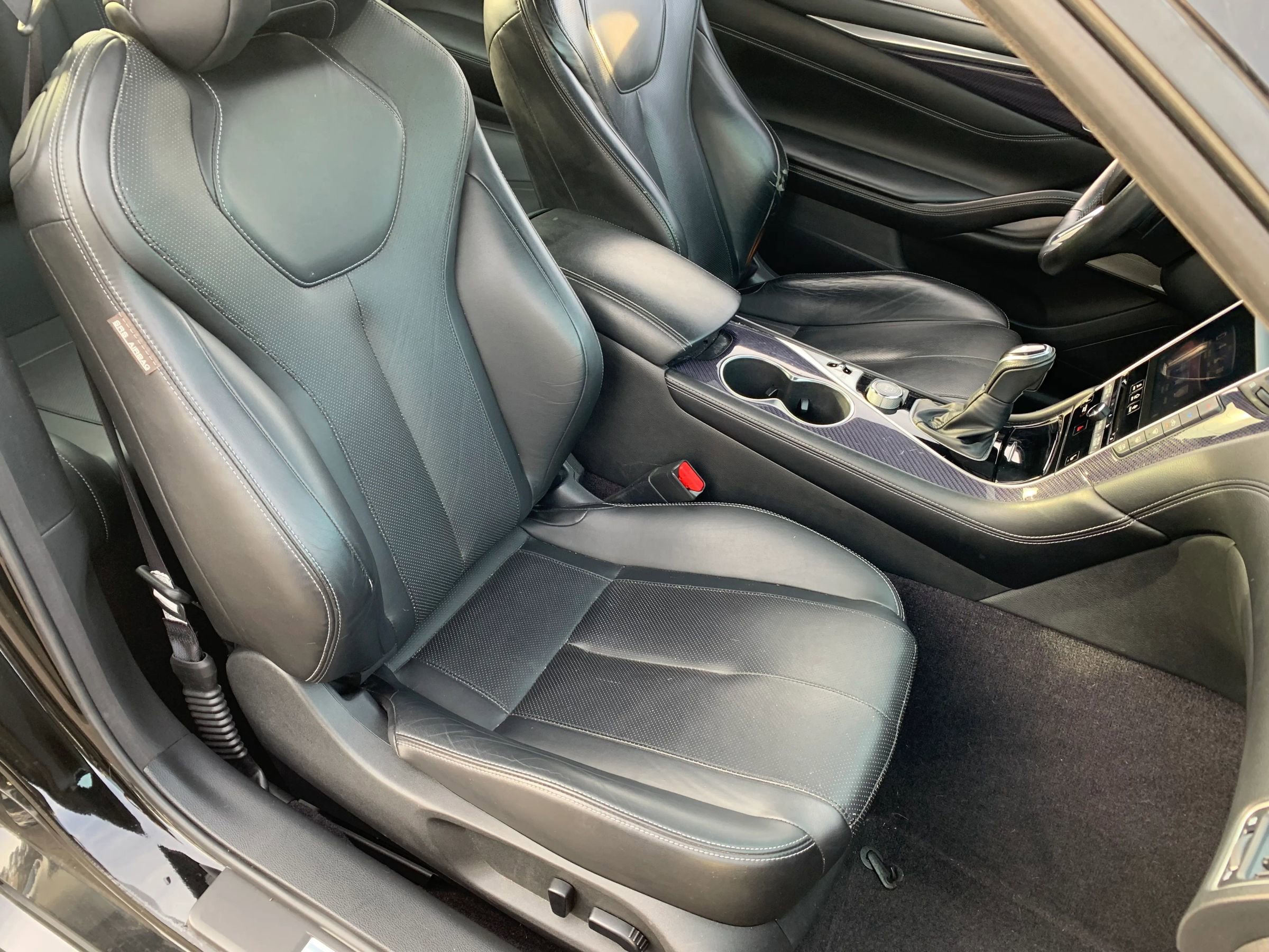 Used 2017 INFINITI Q60 Red Sport 400 image 5