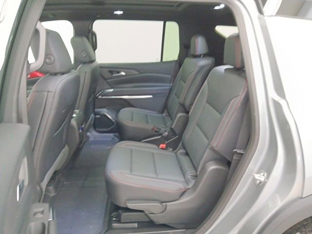 New 2026 Chevrolet Traverse Z71 w/ Enhanced Driving Package image 7