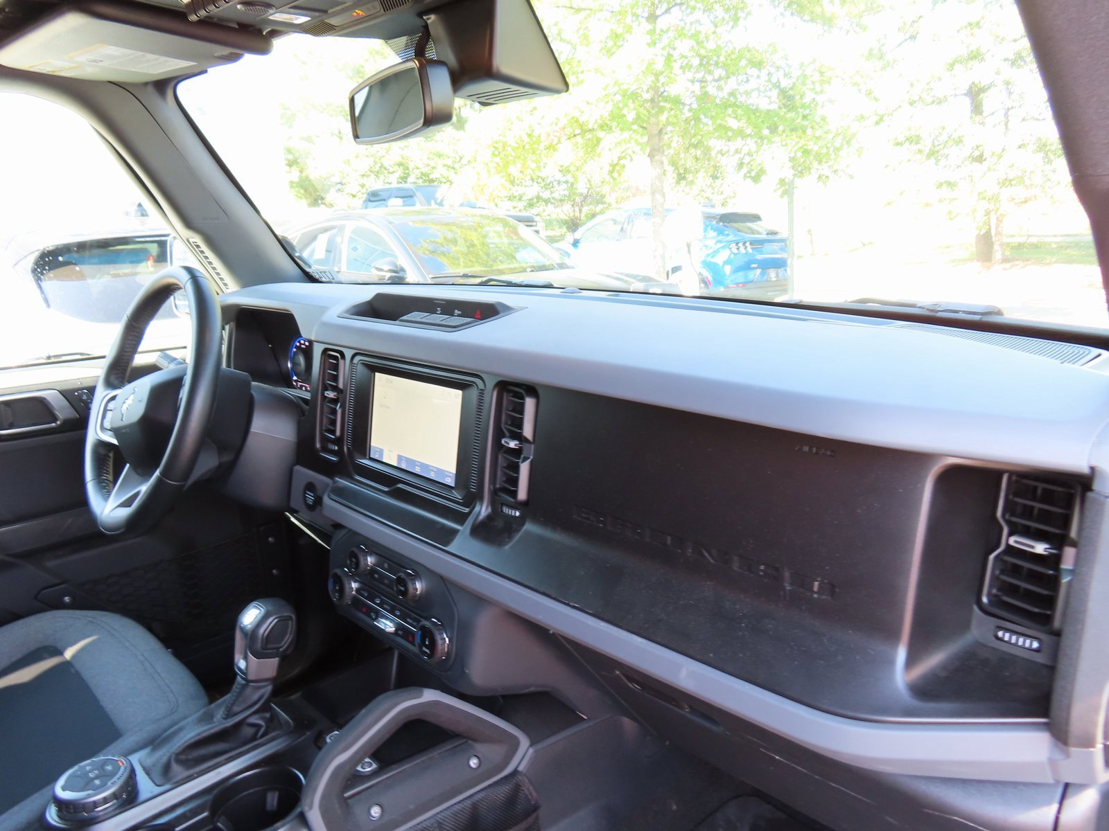 Used 2022 Ford Bronco Big Bend image 14