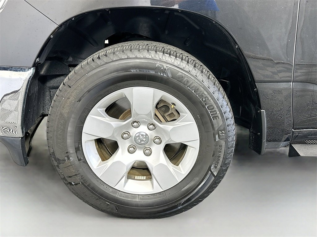 Used 2019 RAM 1500 Big Horn image 29