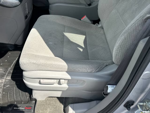 Used 2016 Honda Odyssey LX image 10