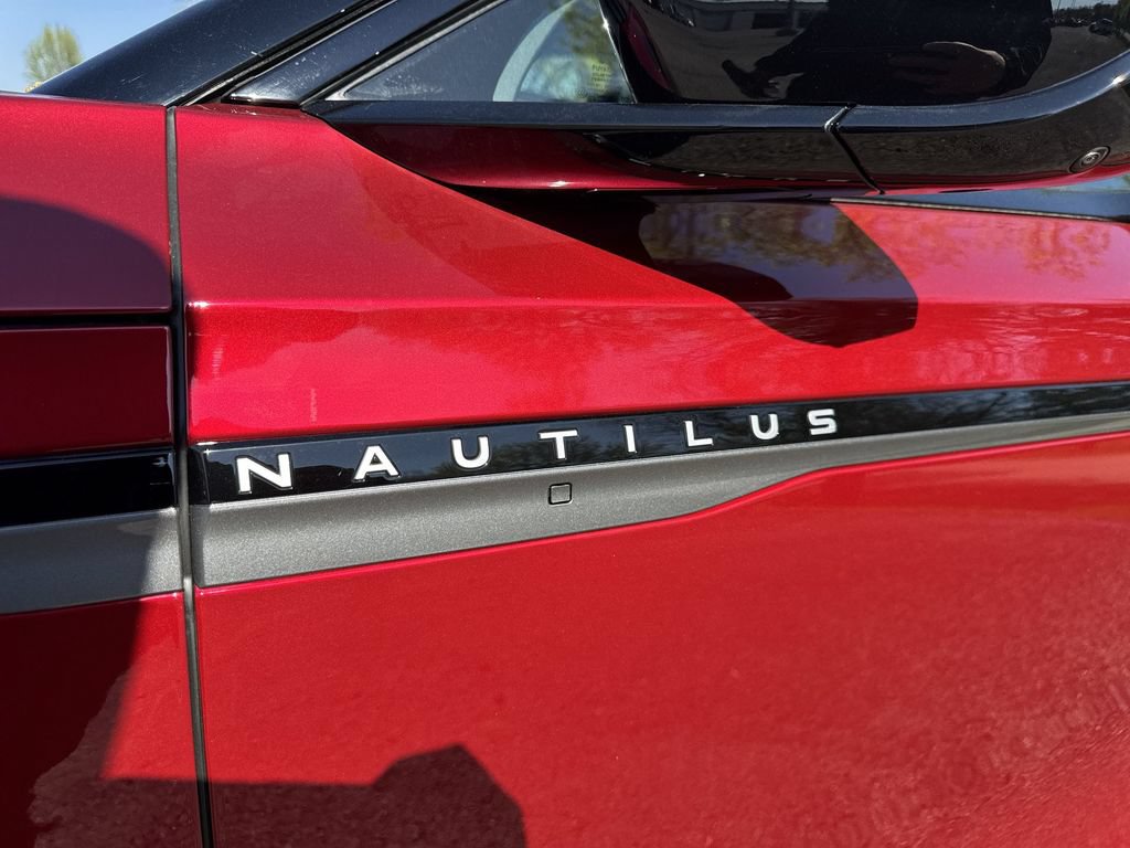 New 2026 Lincoln Nautilus Reserve w/ Jet Appearance Package AWD/4WD image 28