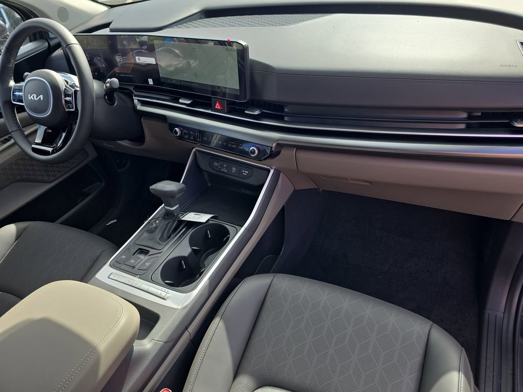 New 2026 Kia Carnival image 11