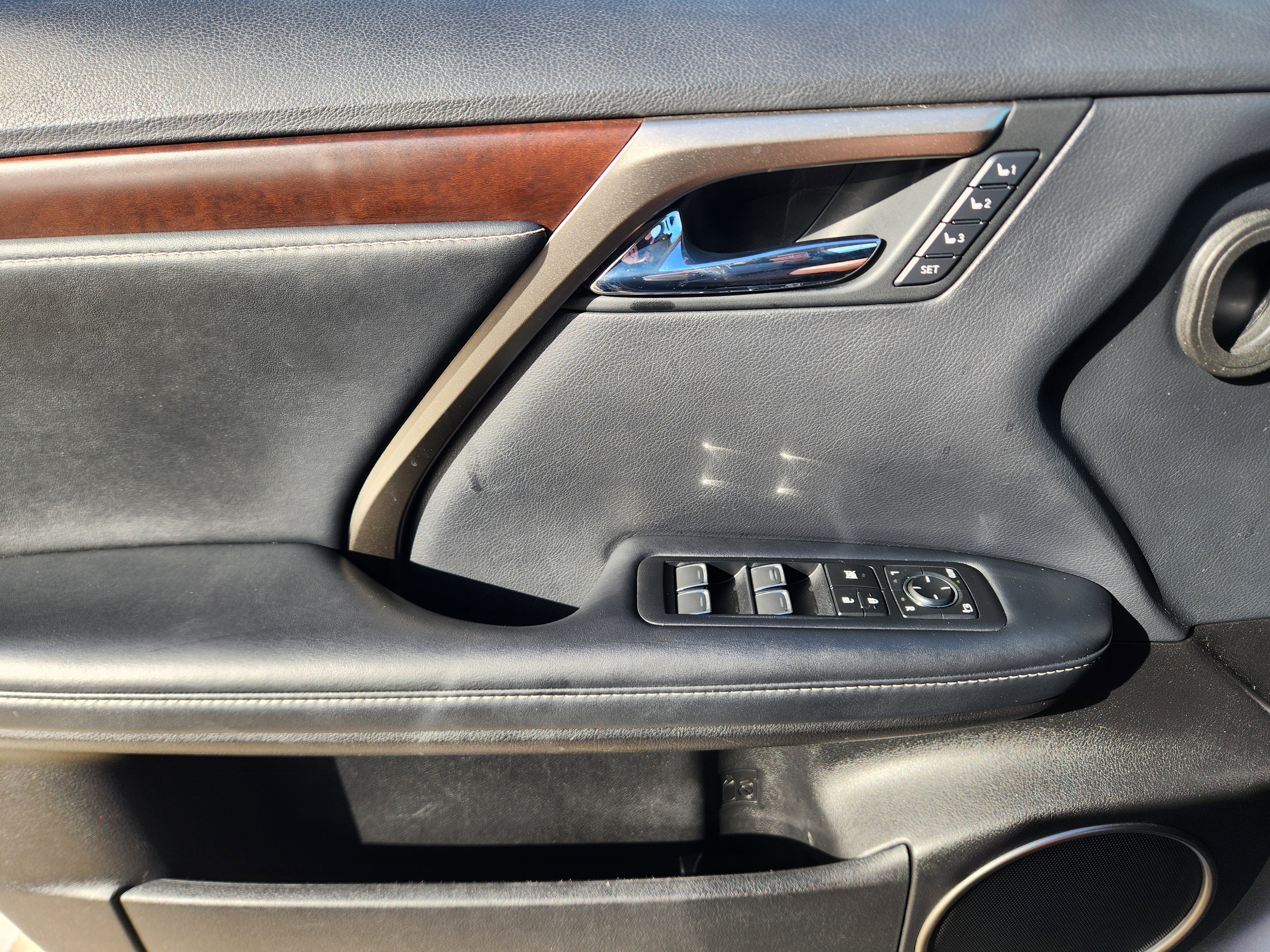 Certified 2022 Lexus RX 450h AWD w/ Premium Package image 32