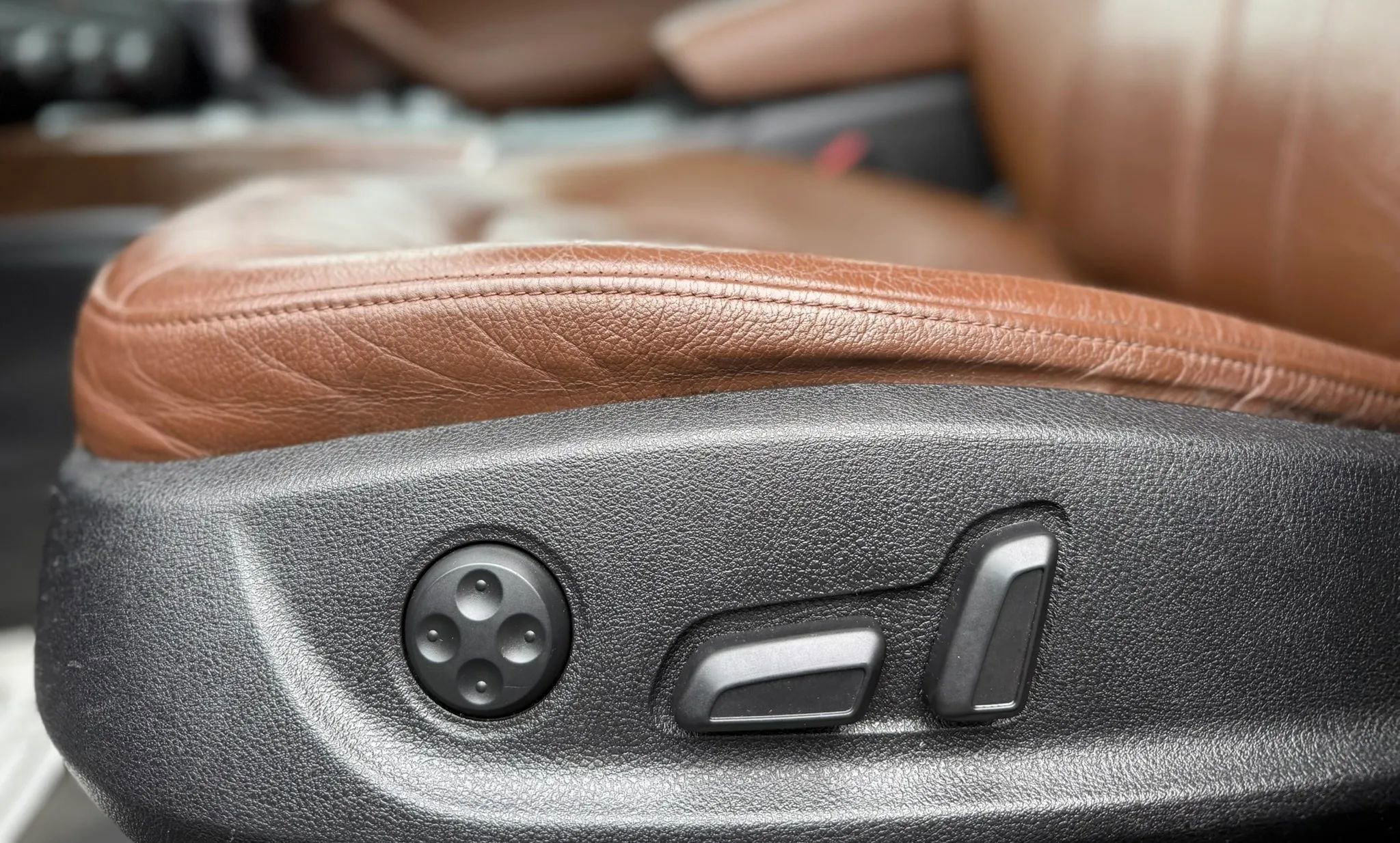 Used 2012 Audi A6 2.0T Premium Plus FWD image 27