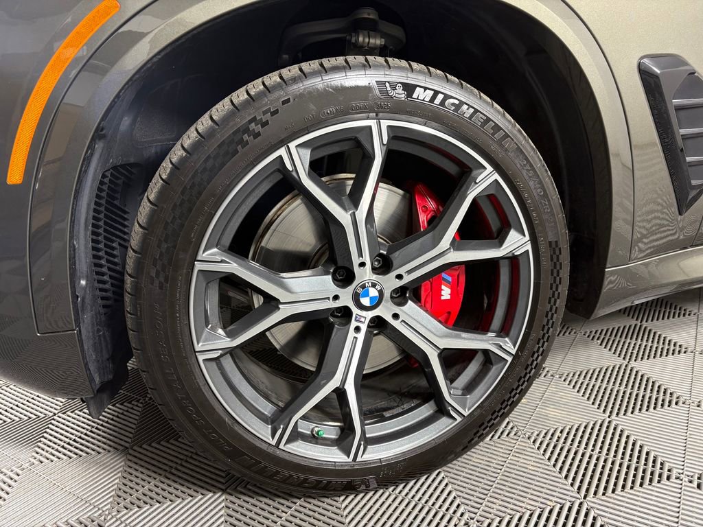 Used 2026 BMW X5 xDrive40i w/ M Sport Package image 15