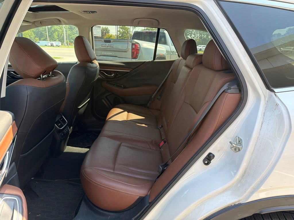 Used 2021 Subaru Outback Touring w/ Popular Package #2 AWD/4WD image 10