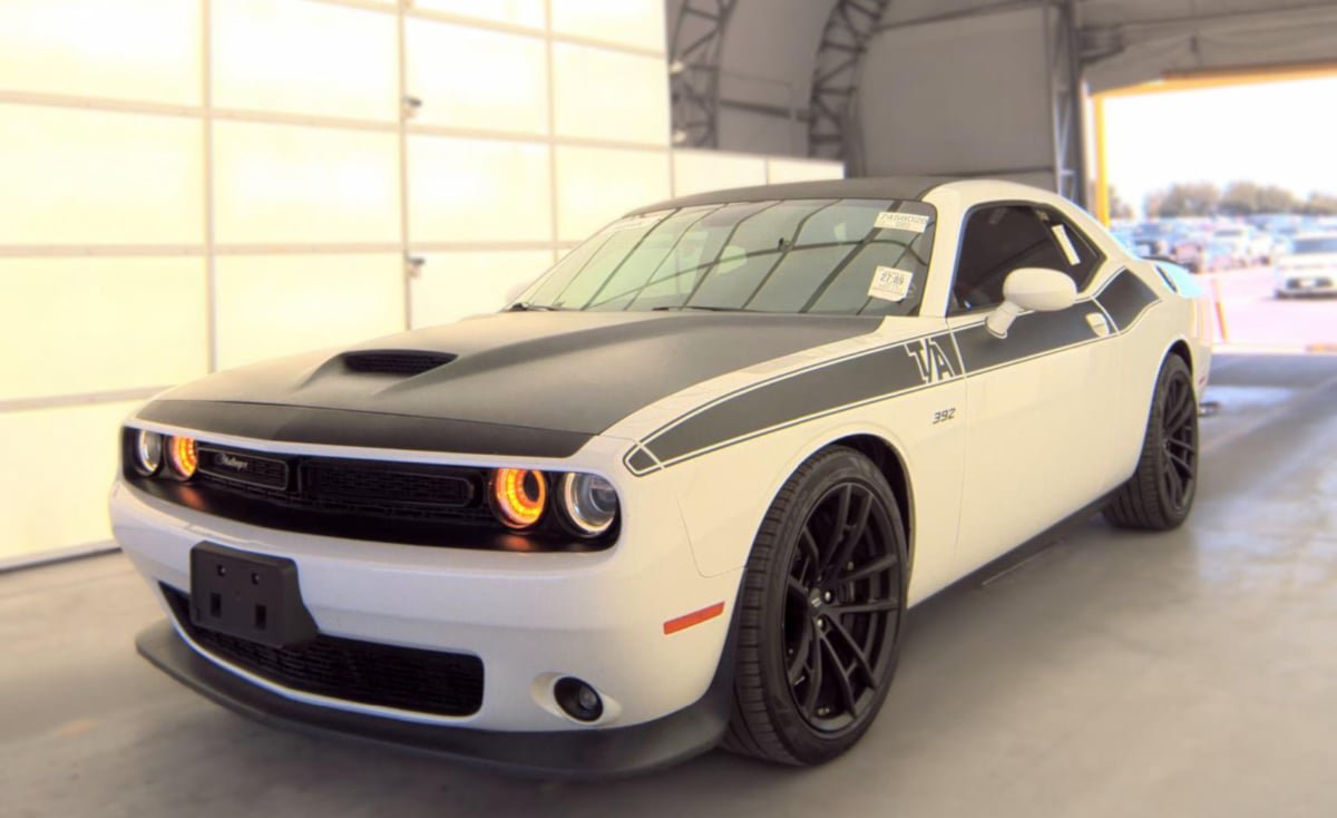 Used 2018 Dodge Challenger T/A RWD image 5
