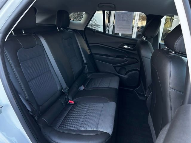 Used 2024 Chevrolet Trax LT image 28