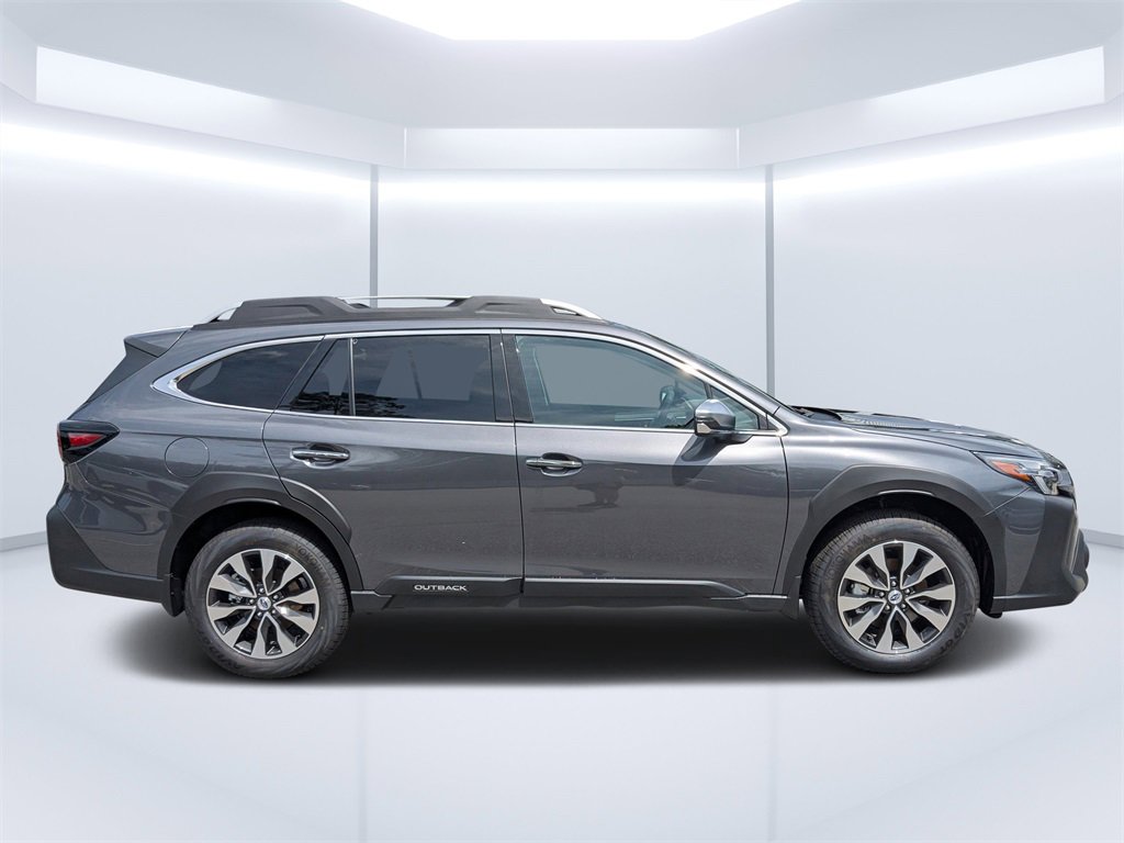 New 2025 Subaru Outback Touring XT image 2