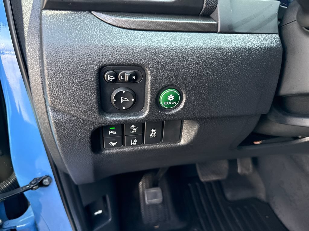 Certified 2025 Honda Passport TrailSport image 16