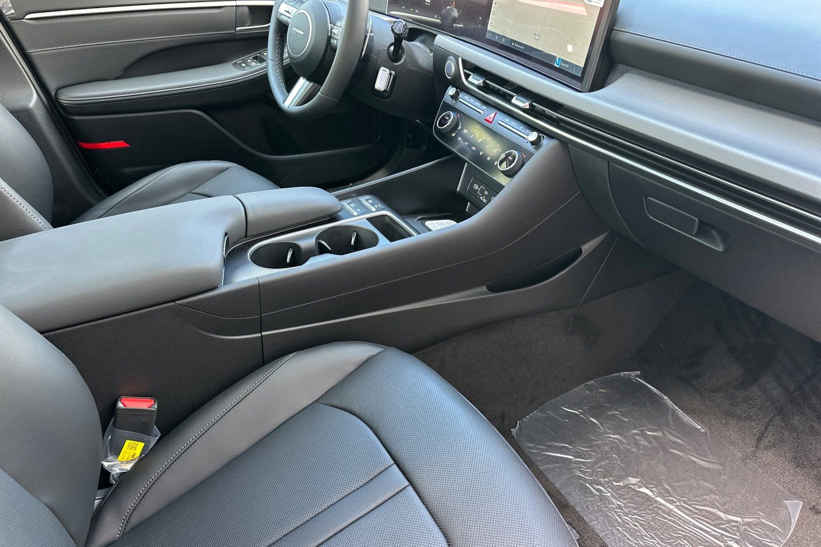 New 2026 Hyundai Sonata Limited FWD image 15