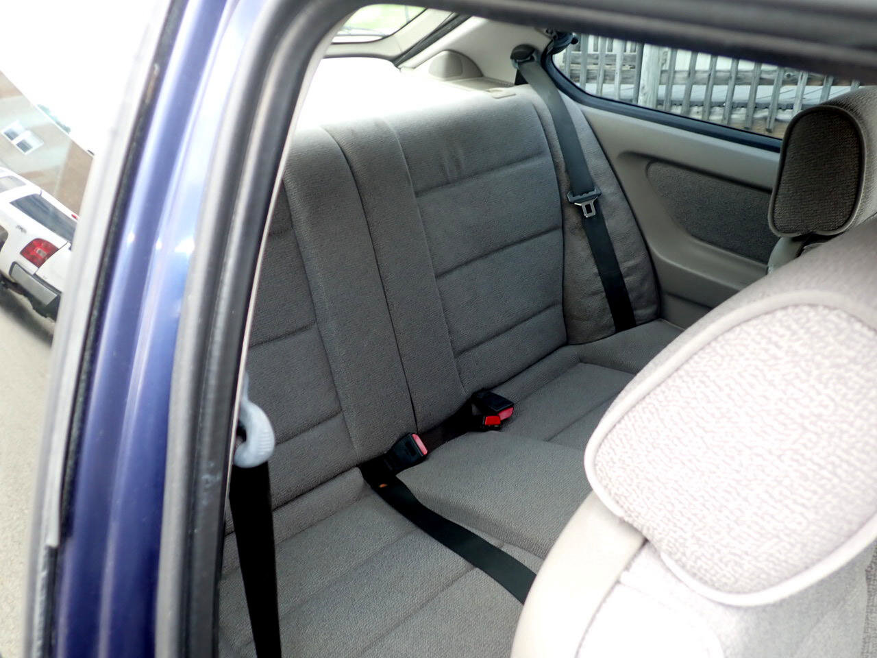 Used 1996 BMW 318ti Hatchback image 7