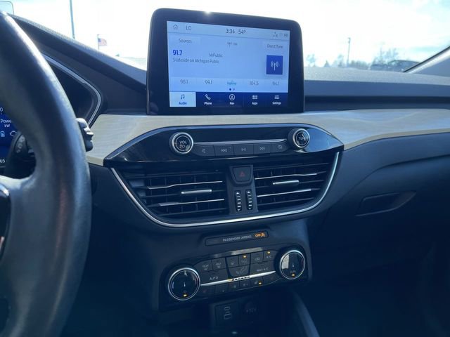 Used 2022 Ford Escape Titanium w/ Titanium Premium Package image 14