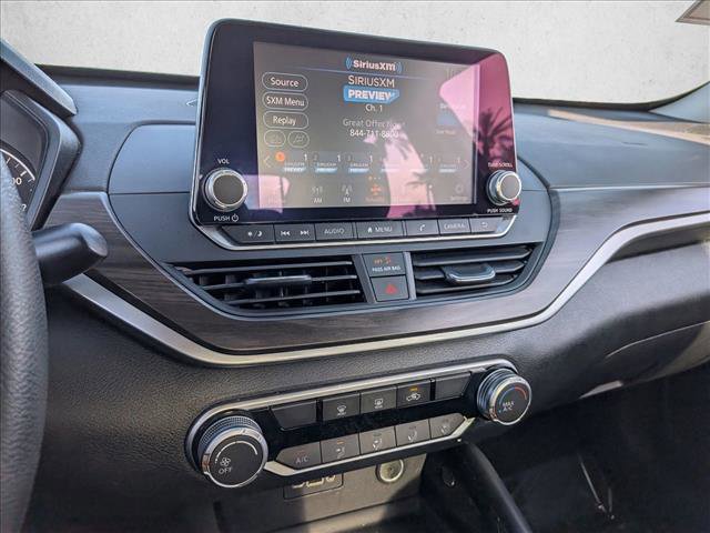 Used 2023 Nissan Altima 2.5 SV image 12