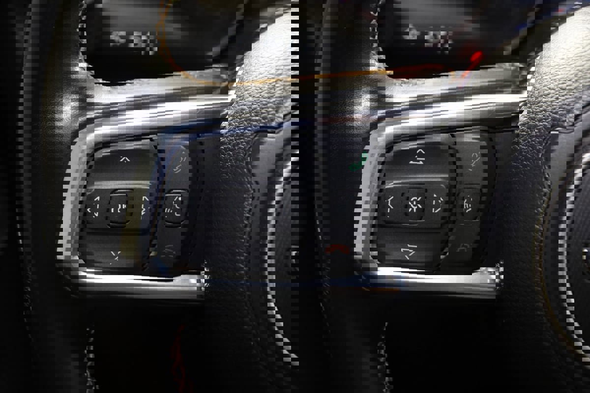 Used 2021 Jeep Gladiator Overland image 31