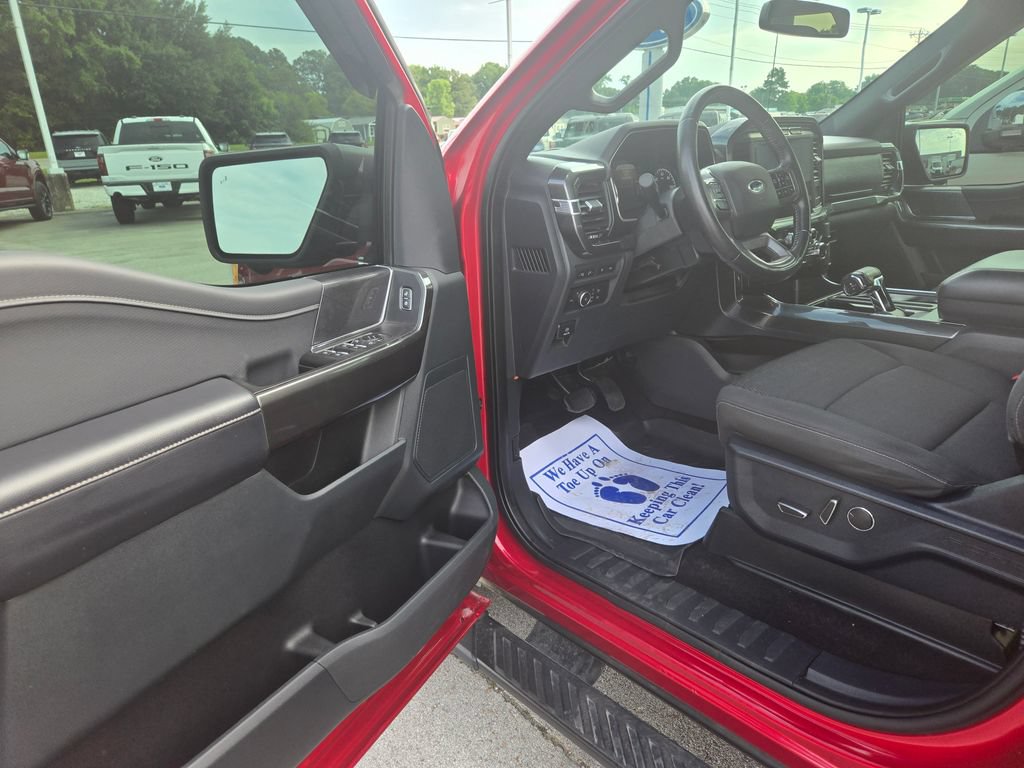 Used 2021 Ford F150 XLT w/ Equipment Group 302A High AWD/4WD image 6
