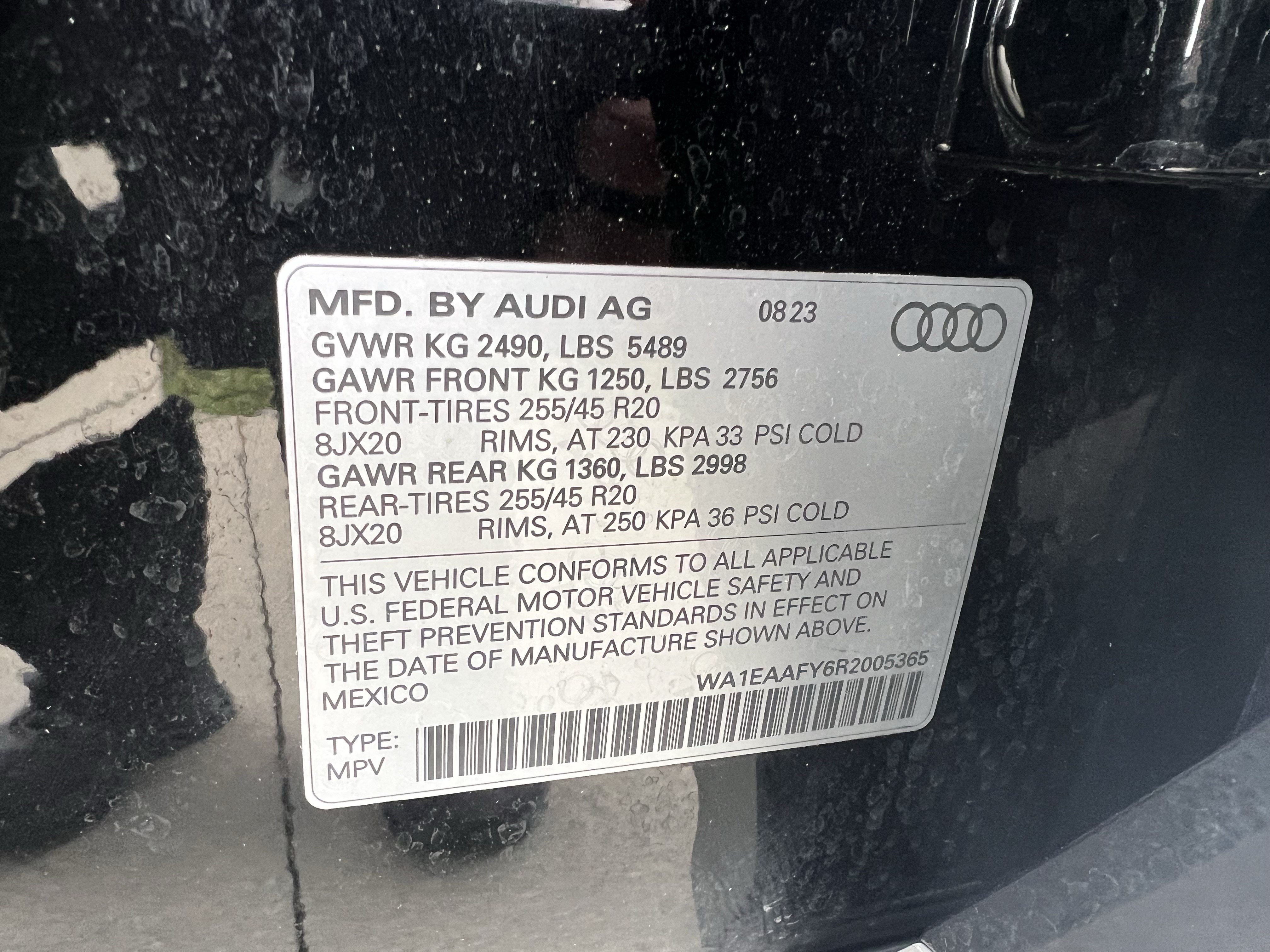 Used 2024 Audi Q5 2.0T Premium Plus w/ Premium Plus Package AWD/4WD image 37
