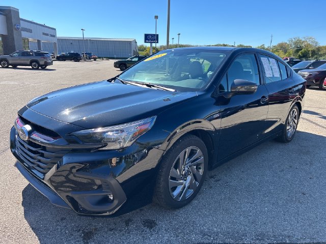 Certified 2025 Subaru Legacy Limited AWD/4WD image 3