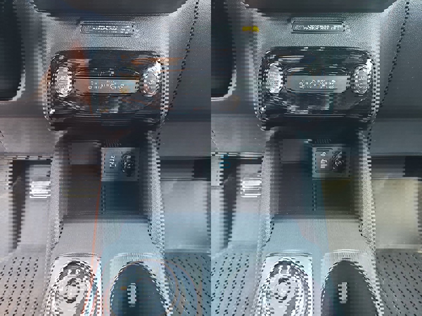 Used 2023 Ford Escape ST-Line w/ Tech Pack #1 image 26