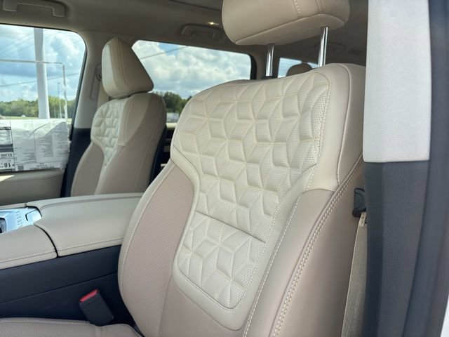 New 2026 Nissan Armada Platinum image 9