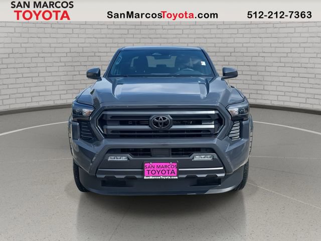 Used 2025 Toyota Tacoma SR5 image 2