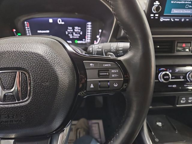 Used 2025 Honda Pilot Elite image 17