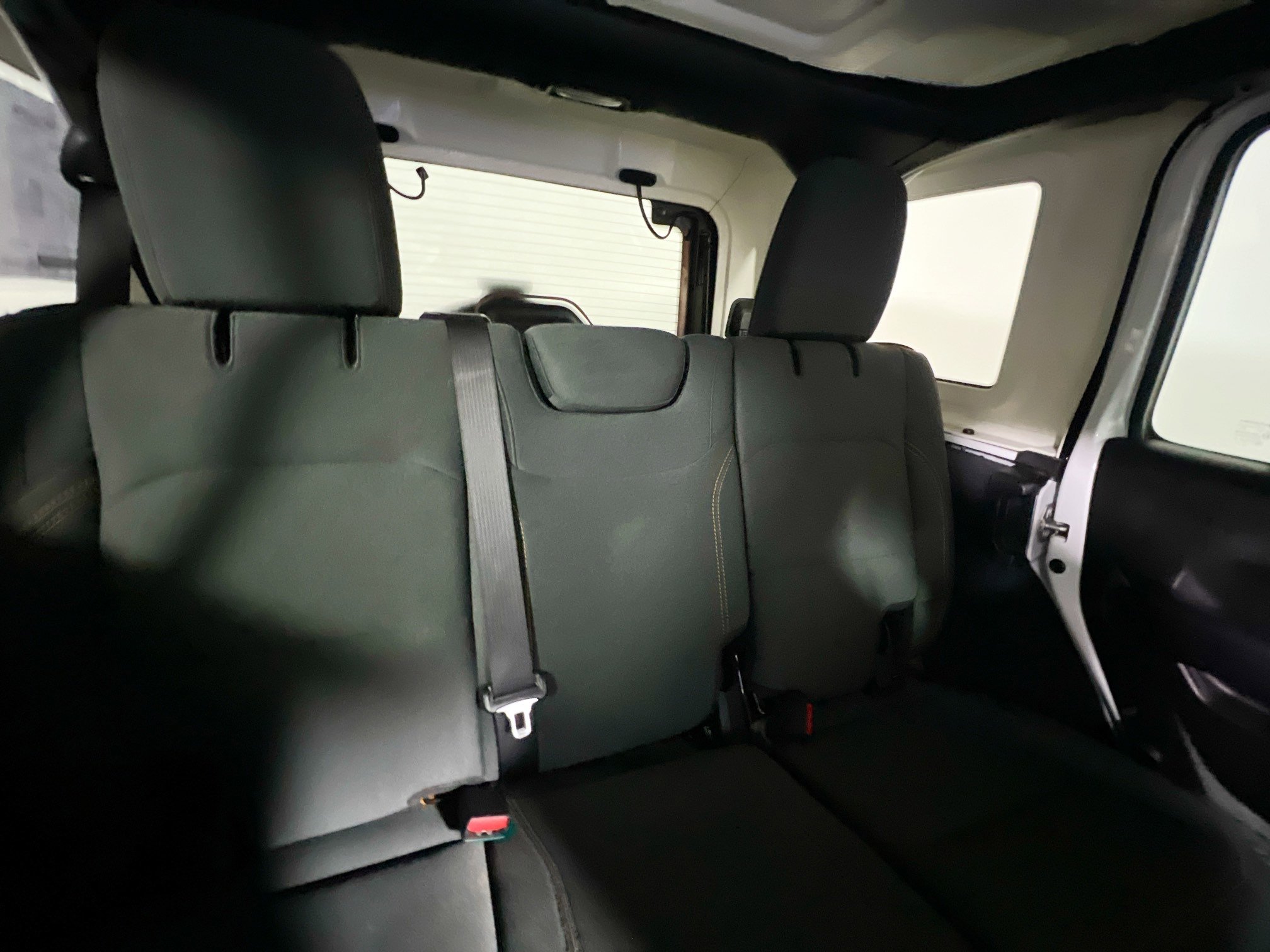 Used 2024 Jeep Wrangler Sport S AWD/4WD image 32