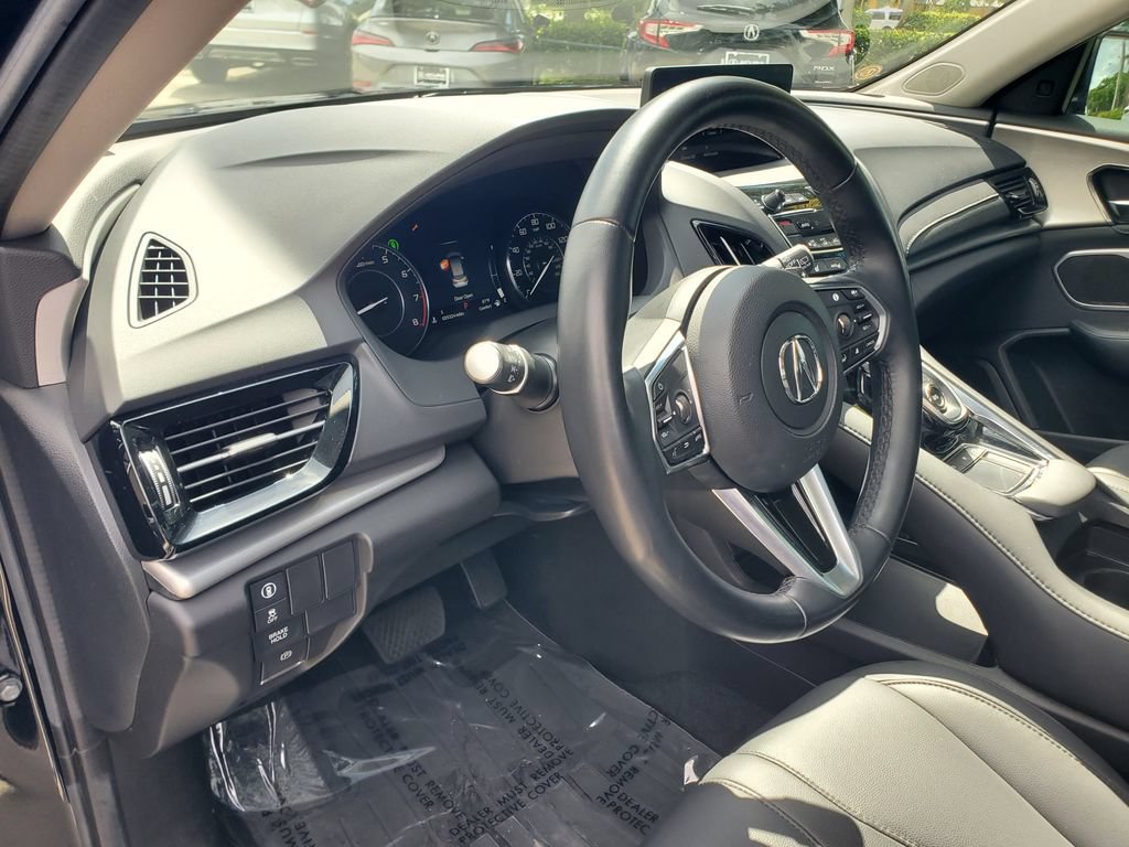 Used 2024 Acura RDX SH-AWD image 16